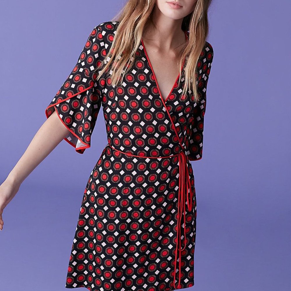 NWT Diane Von Furstenburg Cinnamon Mini Wrap Dress